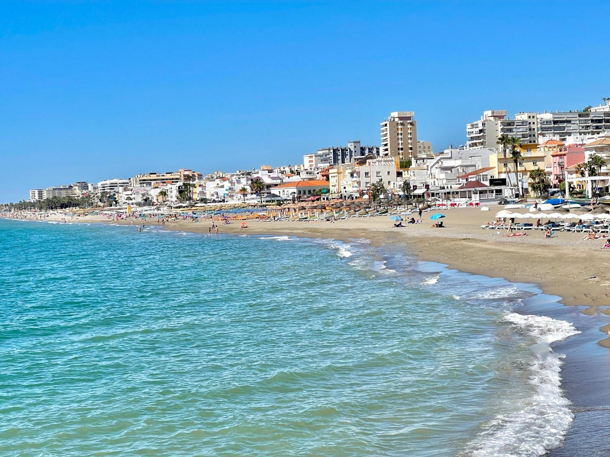 Gorgeous Apartment At The Sea In La Carihuela! Torremolinos Zewnętrze zdjęcie