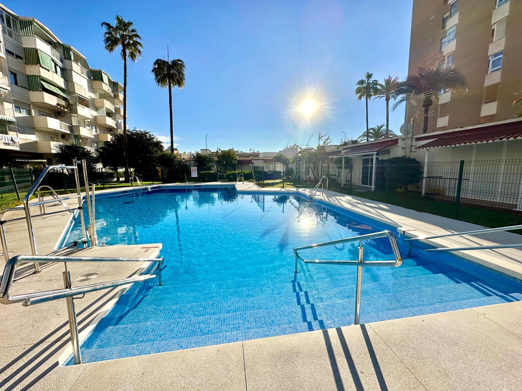Gorgeous Apartment At The Sea In La Carihuela! Torremolinos Zewnętrze zdjęcie