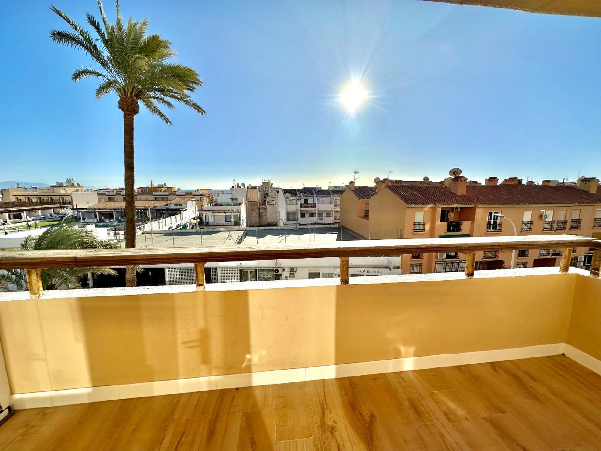 Gorgeous Apartment At The Sea In La Carihuela! Torremolinos Zewnętrze zdjęcie