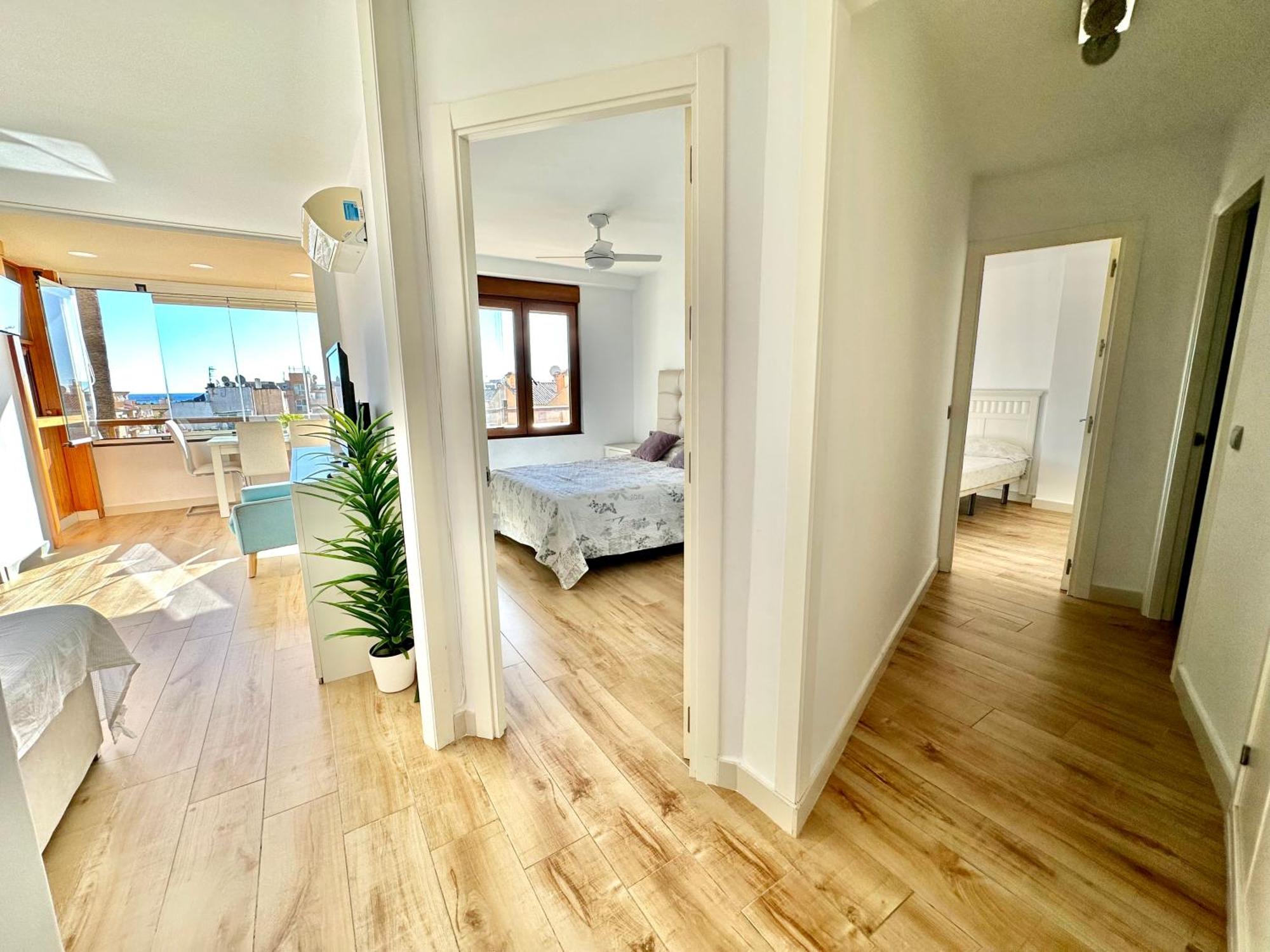 Gorgeous Apartment At The Sea In La Carihuela! Torremolinos Zewnętrze zdjęcie