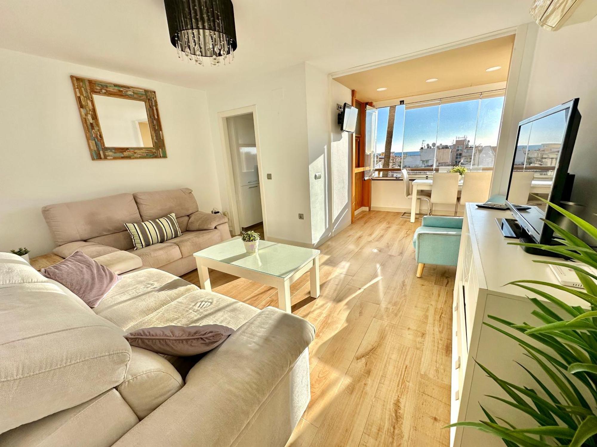 Gorgeous Apartment At The Sea In La Carihuela! Torremolinos Zewnętrze zdjęcie